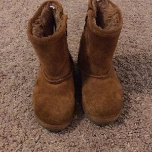 Nordstrom’s rack Ugg type suede boot